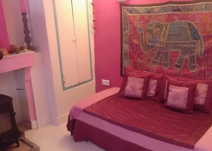 Bienvenue A La Source Dans Une Maison De Charme